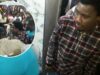Incroyable Wally Seck crée un embouteillage à marché…..